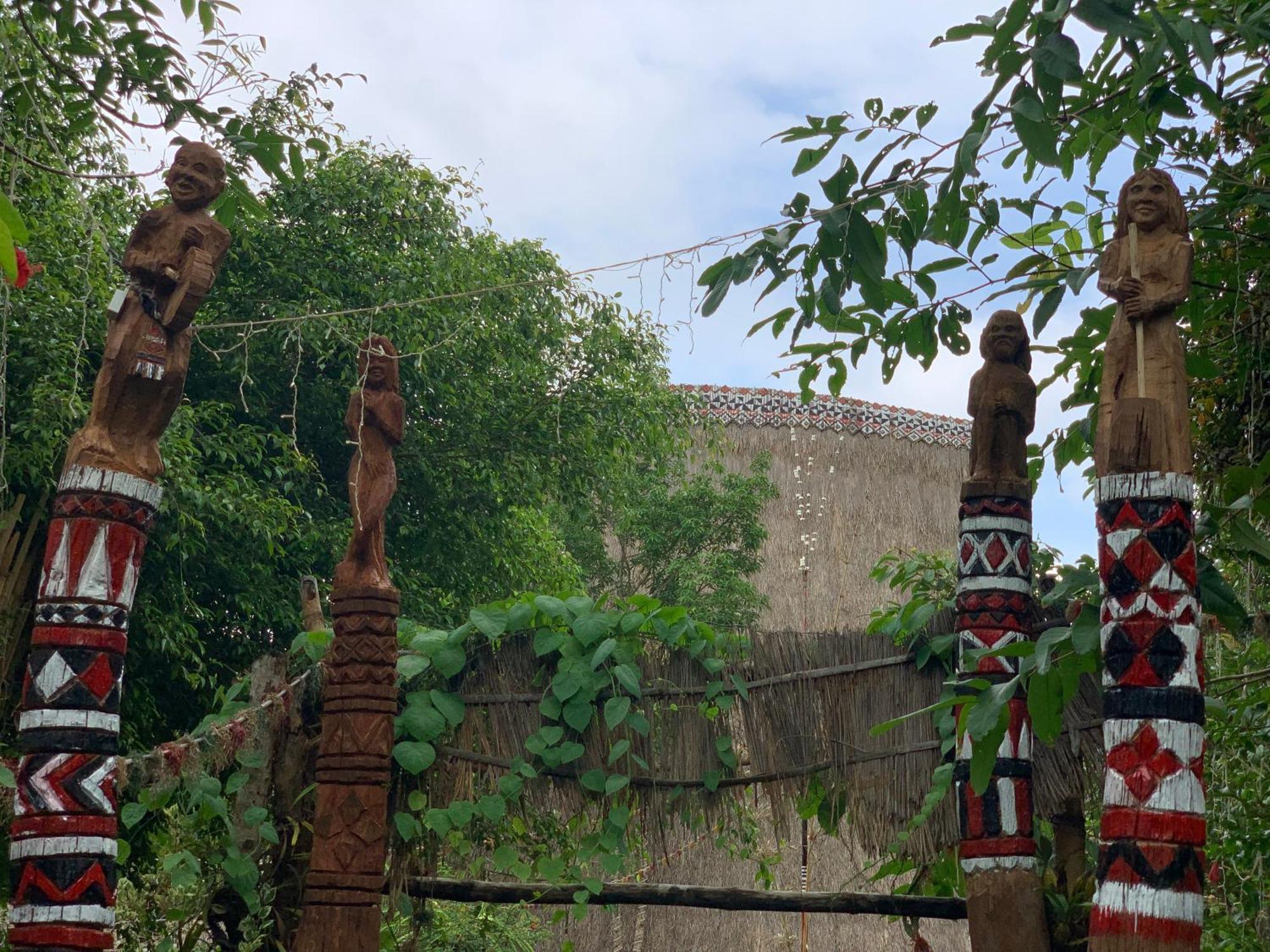 Khu Du Lich Sinh Thai, Nghi Duong Homestay Hoang Anh - Kon Xom Luh コントゥム エクステリア 写真